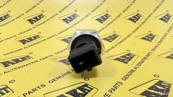 Датчик давления масла DEUTZ 01182792   20943001 — фото 4